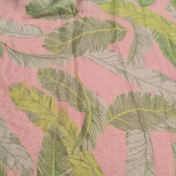 🌴NWT Terrific Tropical Fun Scarf Brand New Tags🌴 - Picture 4 of 4